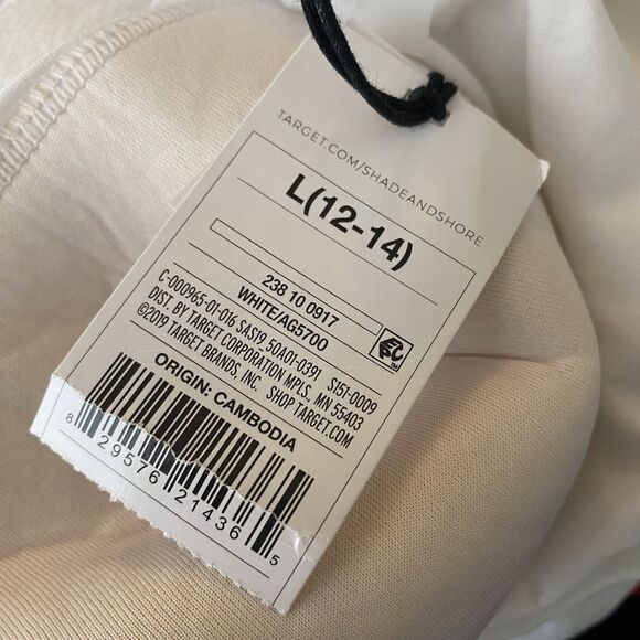 Shade & Short White Ruffle  One Piece Swimsuit Swimwear Ruffle Shoulders Sz L - Picture 4 of 5